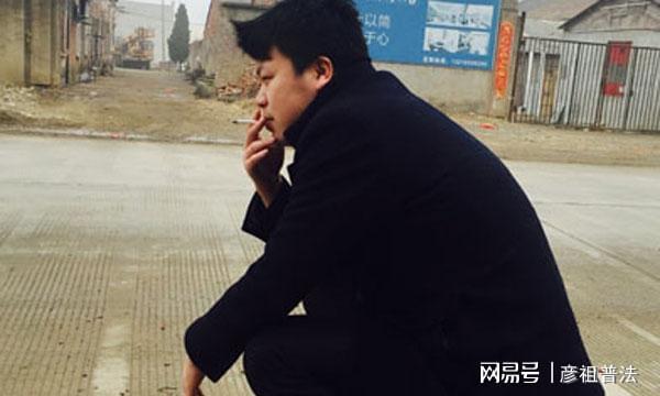 电子烟可以帮助戒烟吗？经常吸电子烟身体会怎么样？IM电竞 竞技平台(图3)