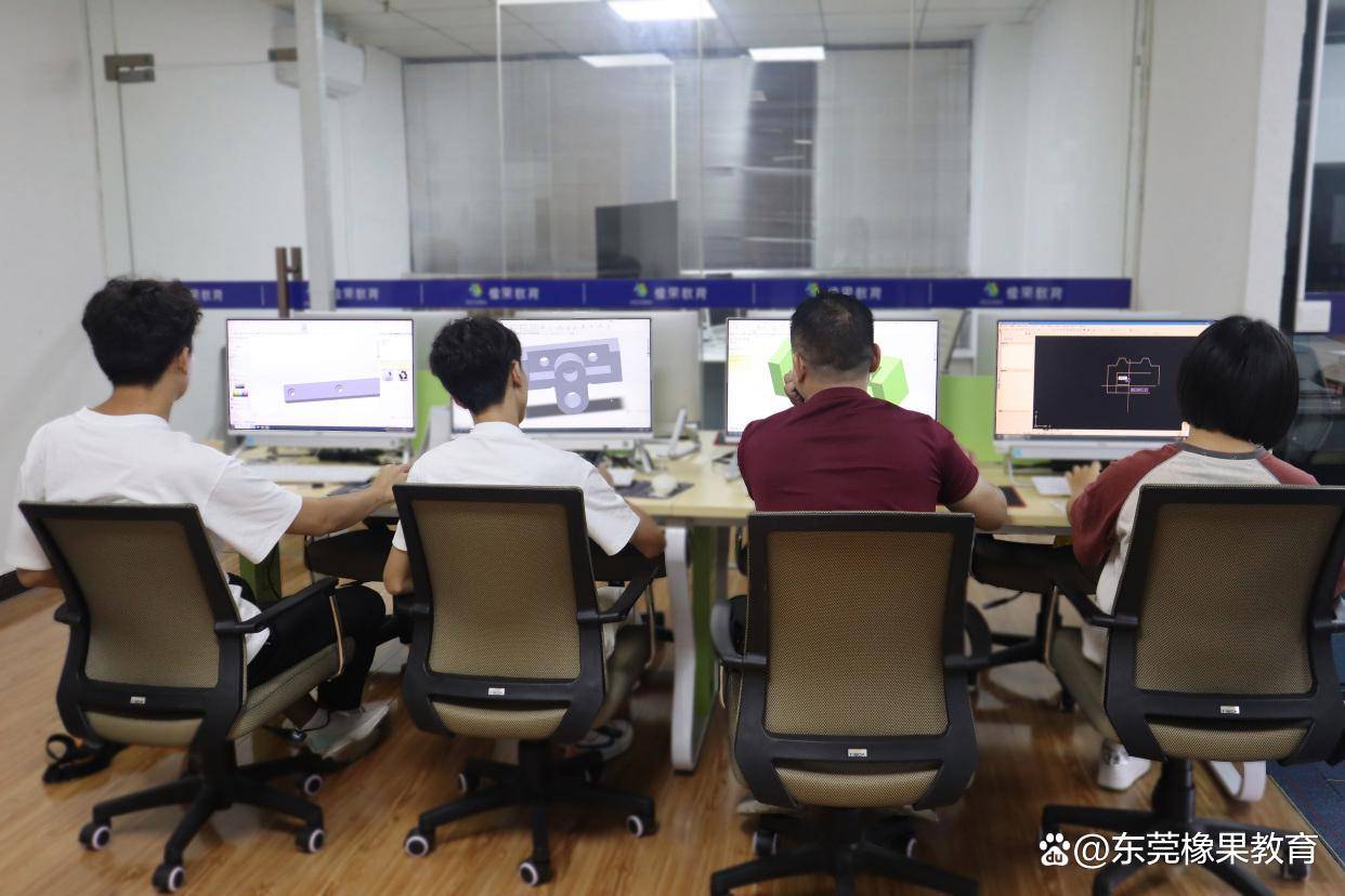 IM电竞 IM电竞app东莞塘厦电商培训学习哪些内容？(图3)
