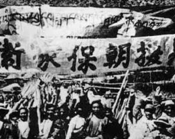 IM电竞 IM电竞平台51年毛主席接见梁兴初说错话机智挽回后梁兴初：主席就是反应快(图7)