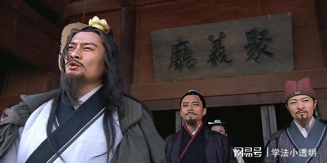 杨志用毒箭偷袭晁盖只射伤而不射他这样IM电竞 IM电竞app做有何深意？(图2)