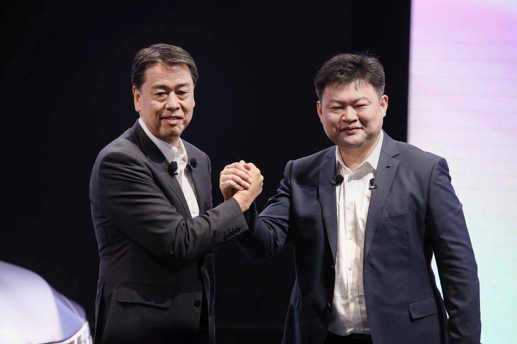 加速智能化、电驱化转型日IM电竞 电子竞技平台产焕新启航彰显(图4)